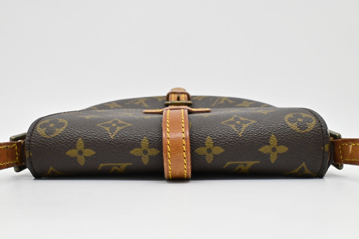 Louis Vuitton Chantilly PM in Monogram Canvas