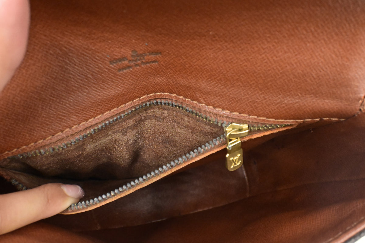 Louis Vuitton Chantilly PM in Monogram Canvas