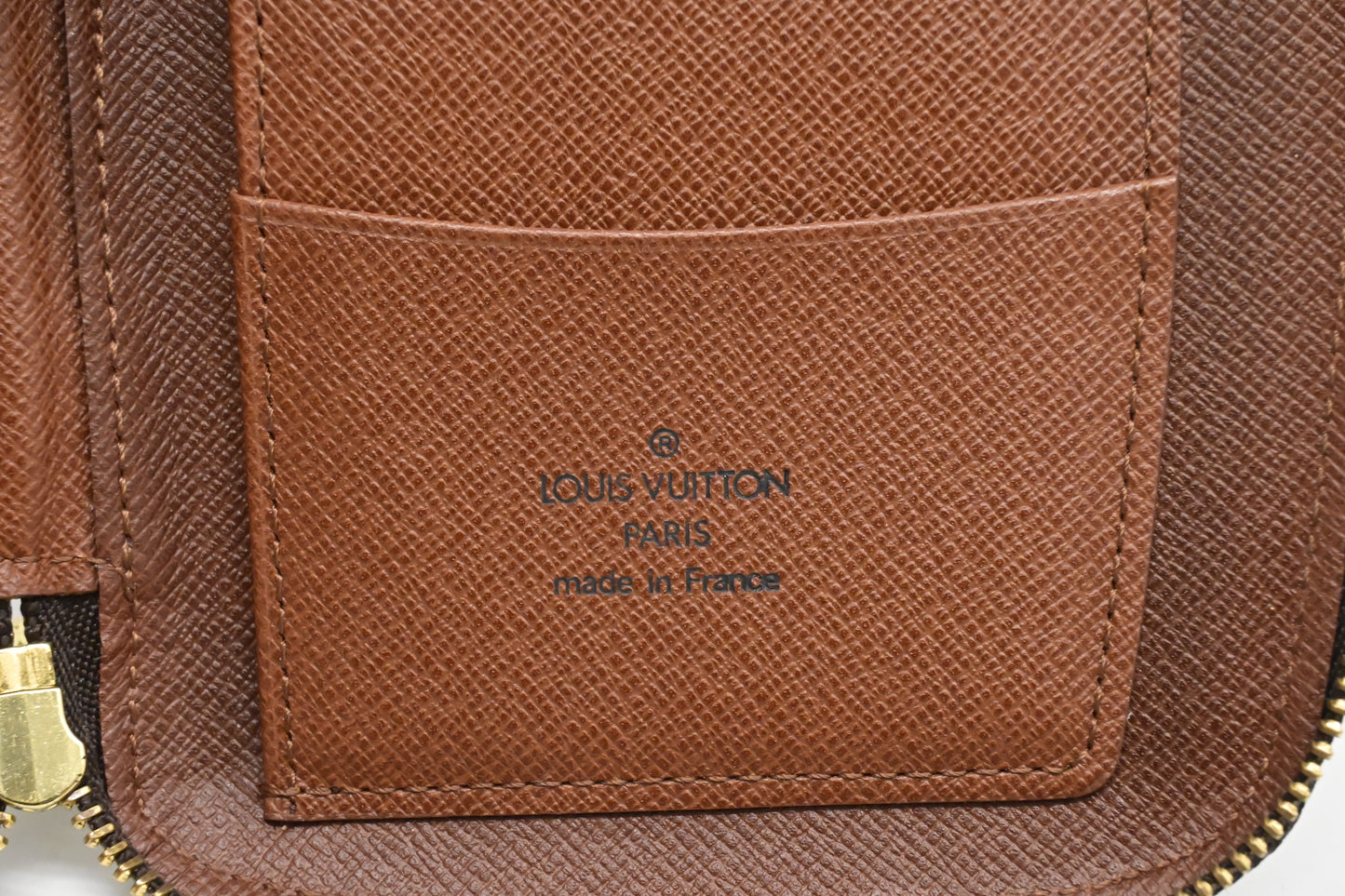 Louis Vuitton Agenda Geode in Monogram Canvas