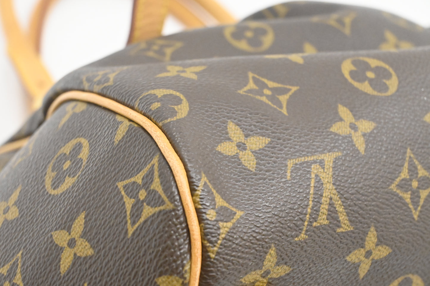 Louis Vuitton Tivoli GM in Monogram Canvas