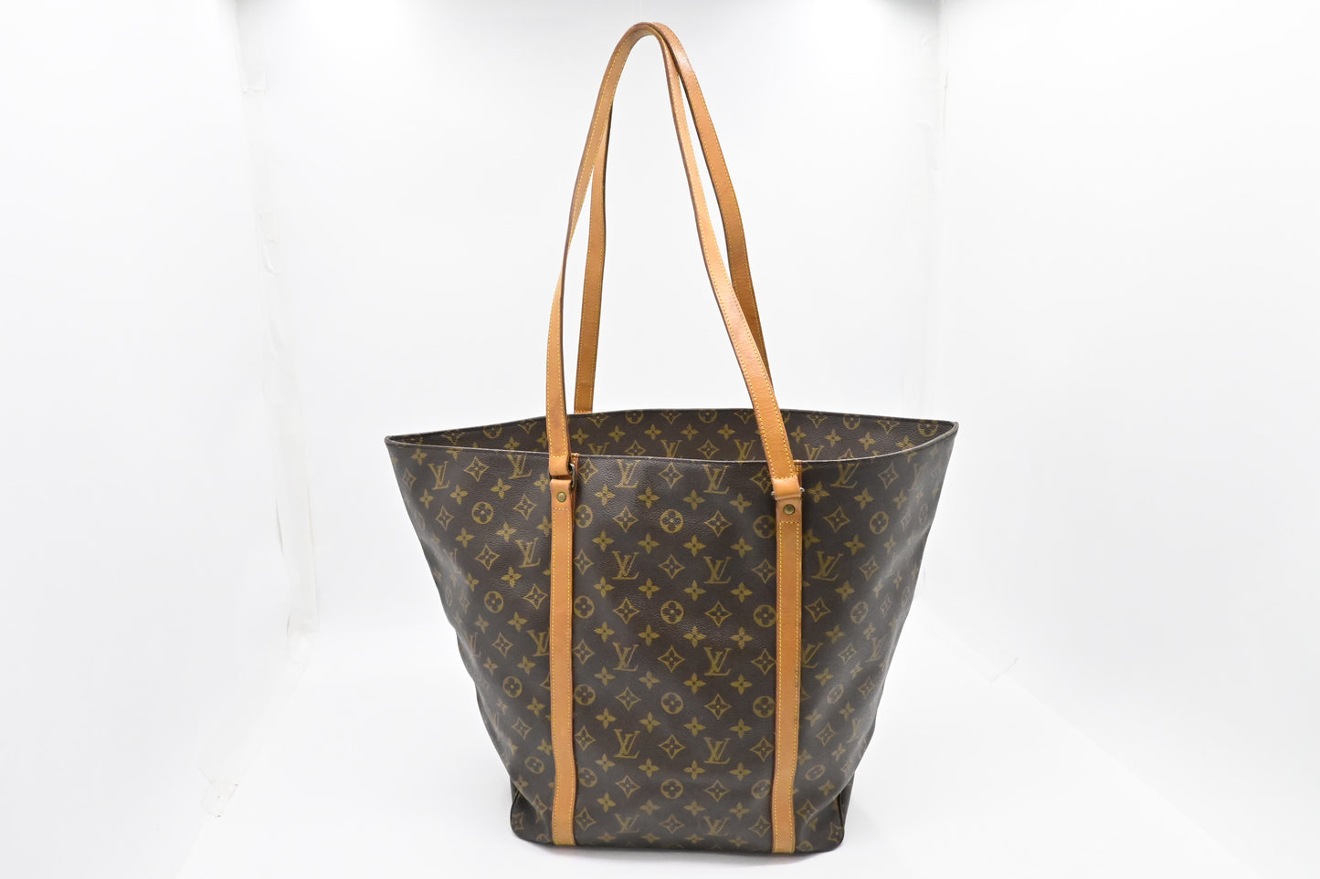 Louis Vuitton Sac Shopping 60 in Monogram Canvas