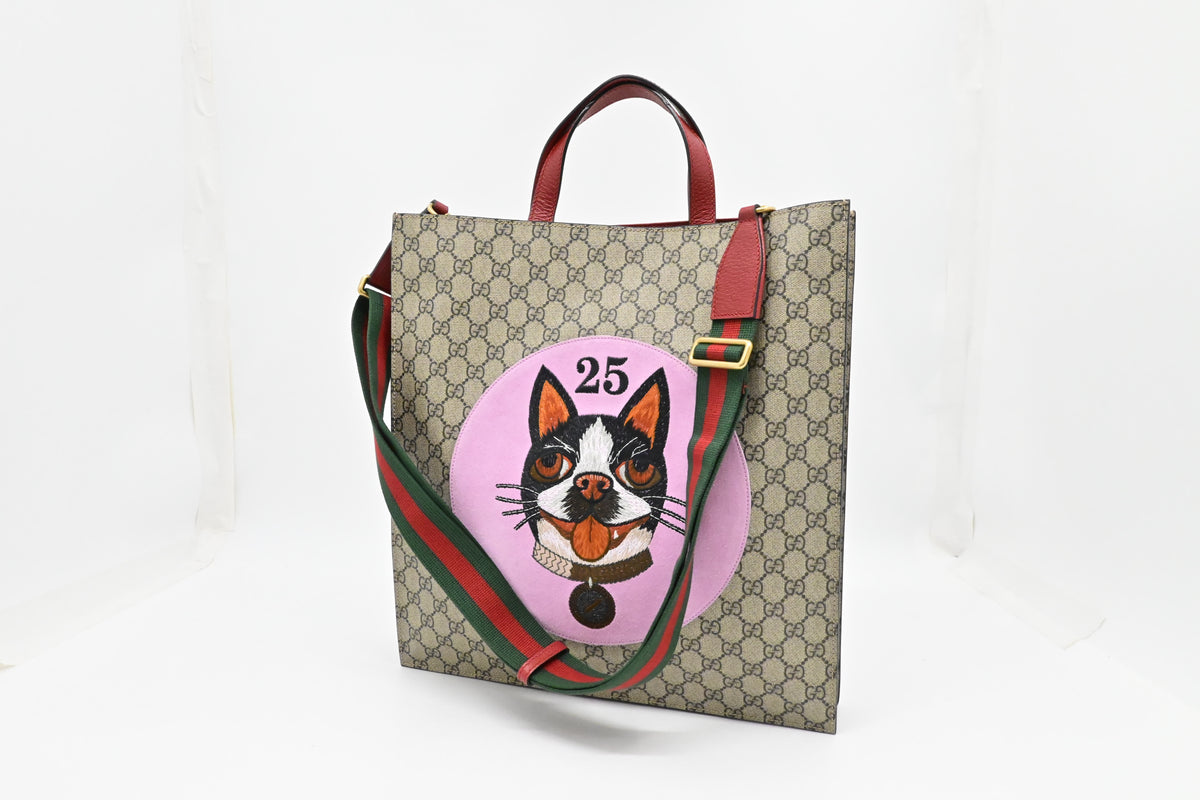 Gucci Bosco Tote in GG Supreme Canvas