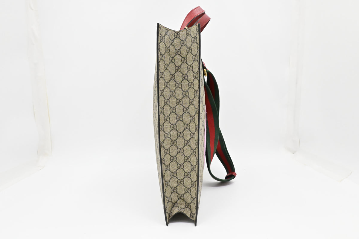Gucci Bosco Tote in GG Supreme Canvas