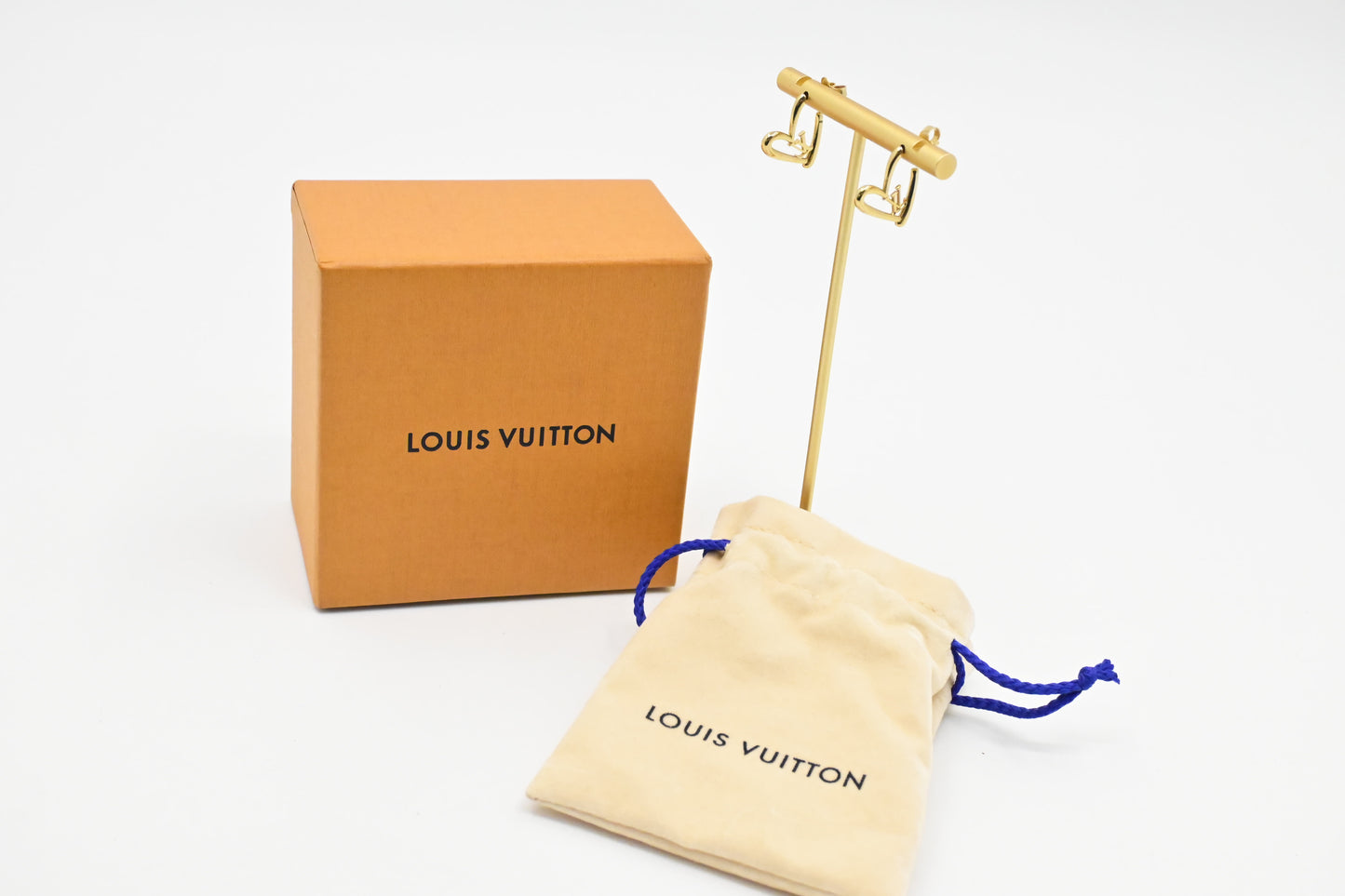 Louis Vuitton Fall in Love Earrings