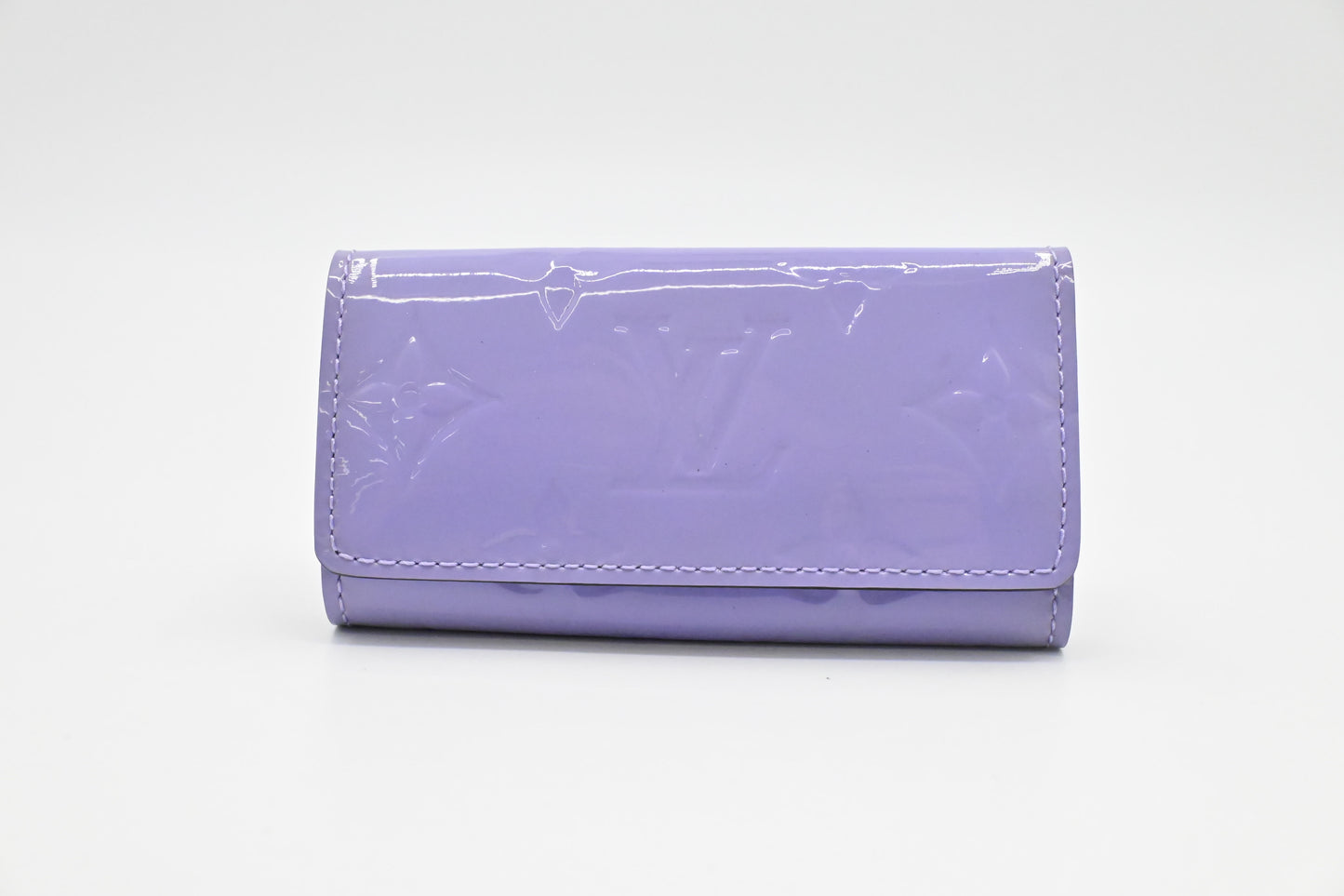 Louis Vuitton 4 Key Case in Lilac Vernis Leather