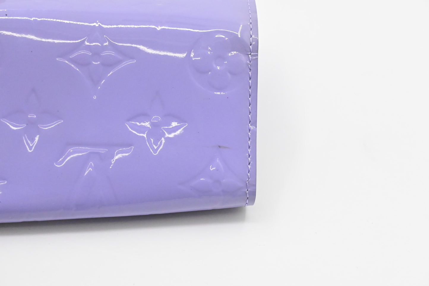 Louis Vuitton 4 Key Case in Lilac Vernis Leather