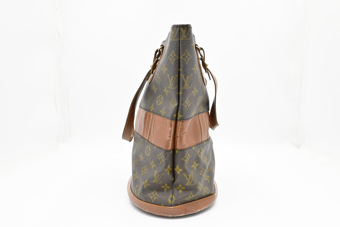 French Company Bucket GM in Monogram Canvas