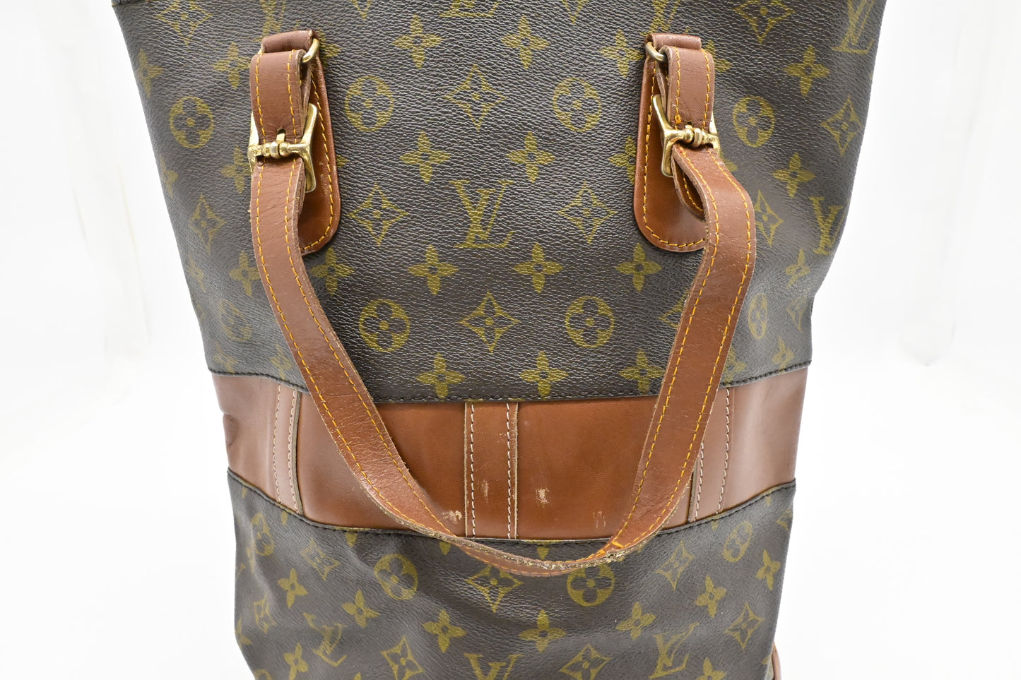 French Company Bucket GM in Monogram Canvas