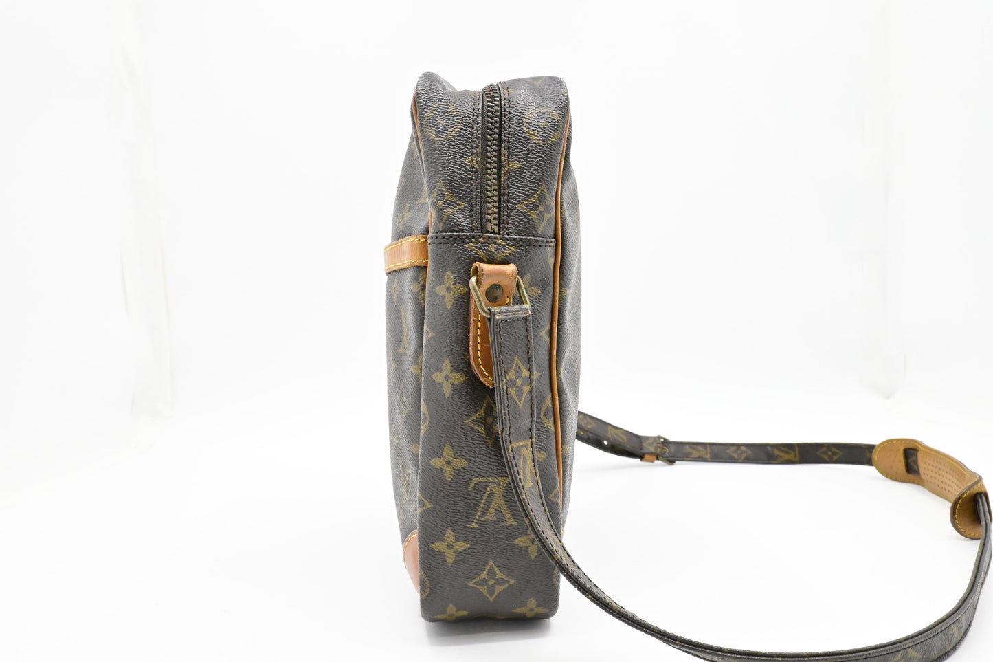 Louis Vuitton Danube GM in Monogram Canvas