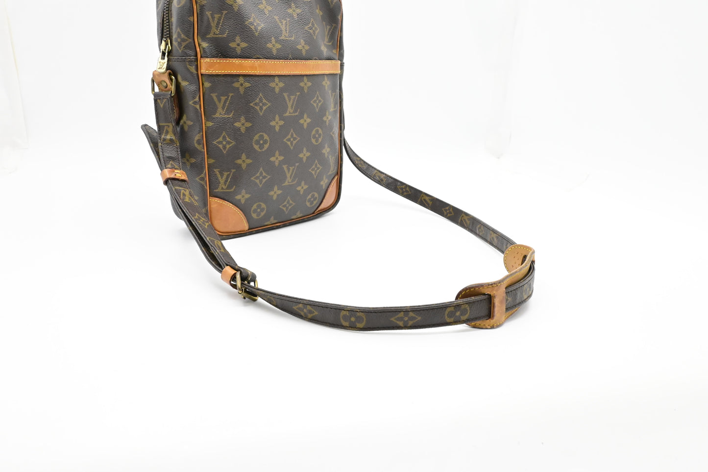 Louis Vuitton Danube GM in Monogram Canvas
