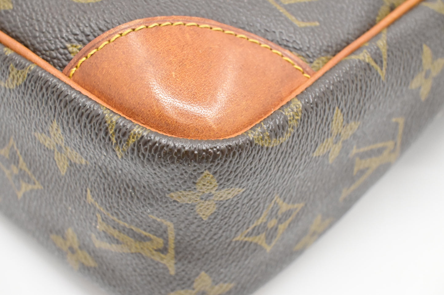 Louis Vuitton Danube GM in Monogram Canvas