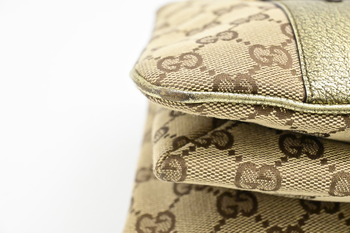 Gucci Handbag in Green Metallic Leather and Beige Canvas