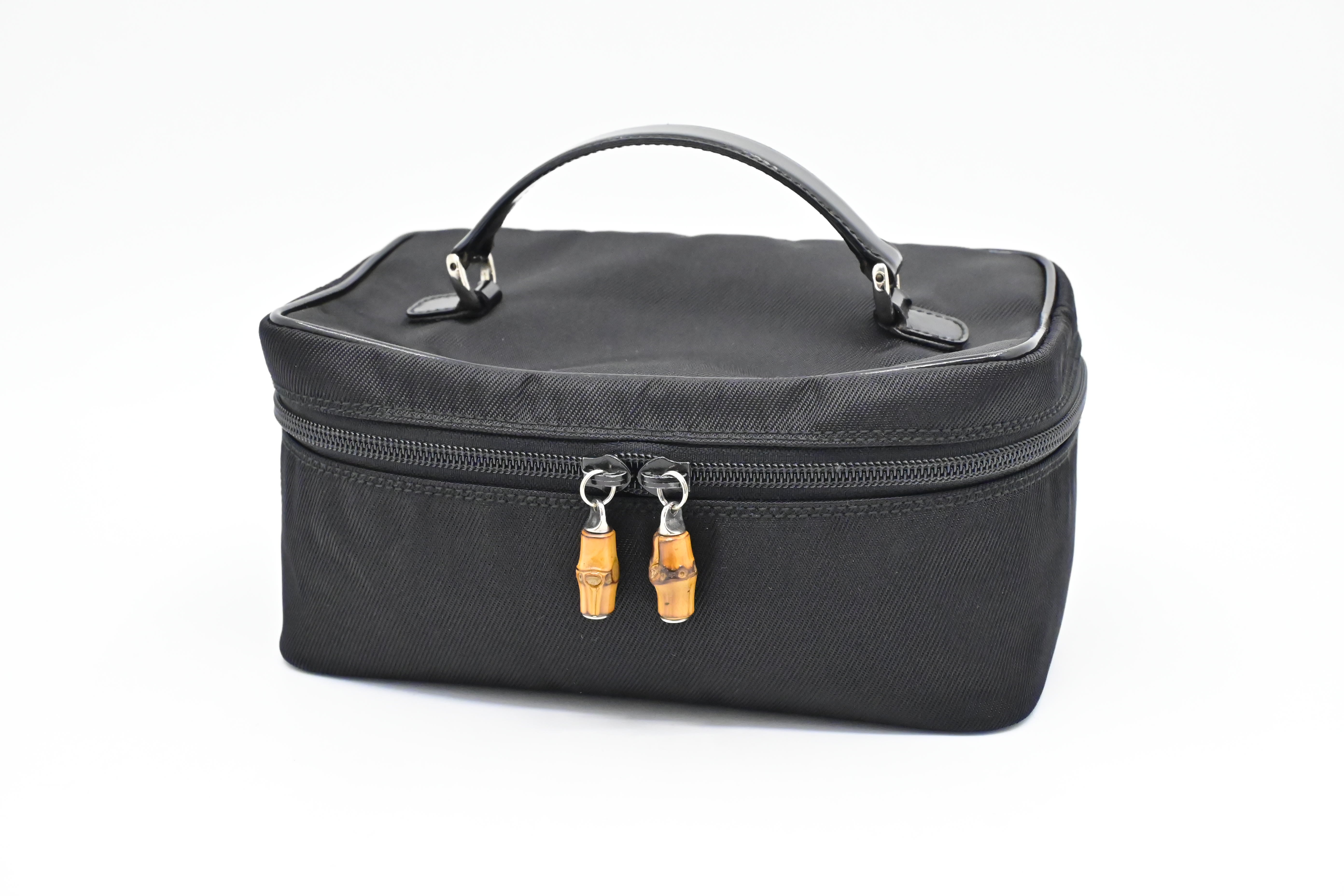 Gucci Vanity Pouch in Black Canvas – Weekly Lux Drop