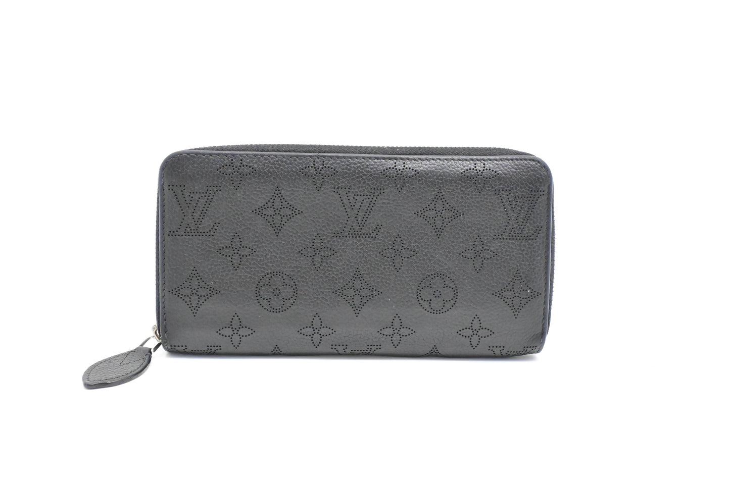 Louis Vuitton Long Zippy Wallet in Black Mahina Leather