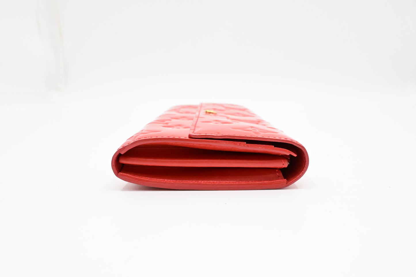 Louis Vuitton Sarah Wallet in Grapefruit Vernis Leather