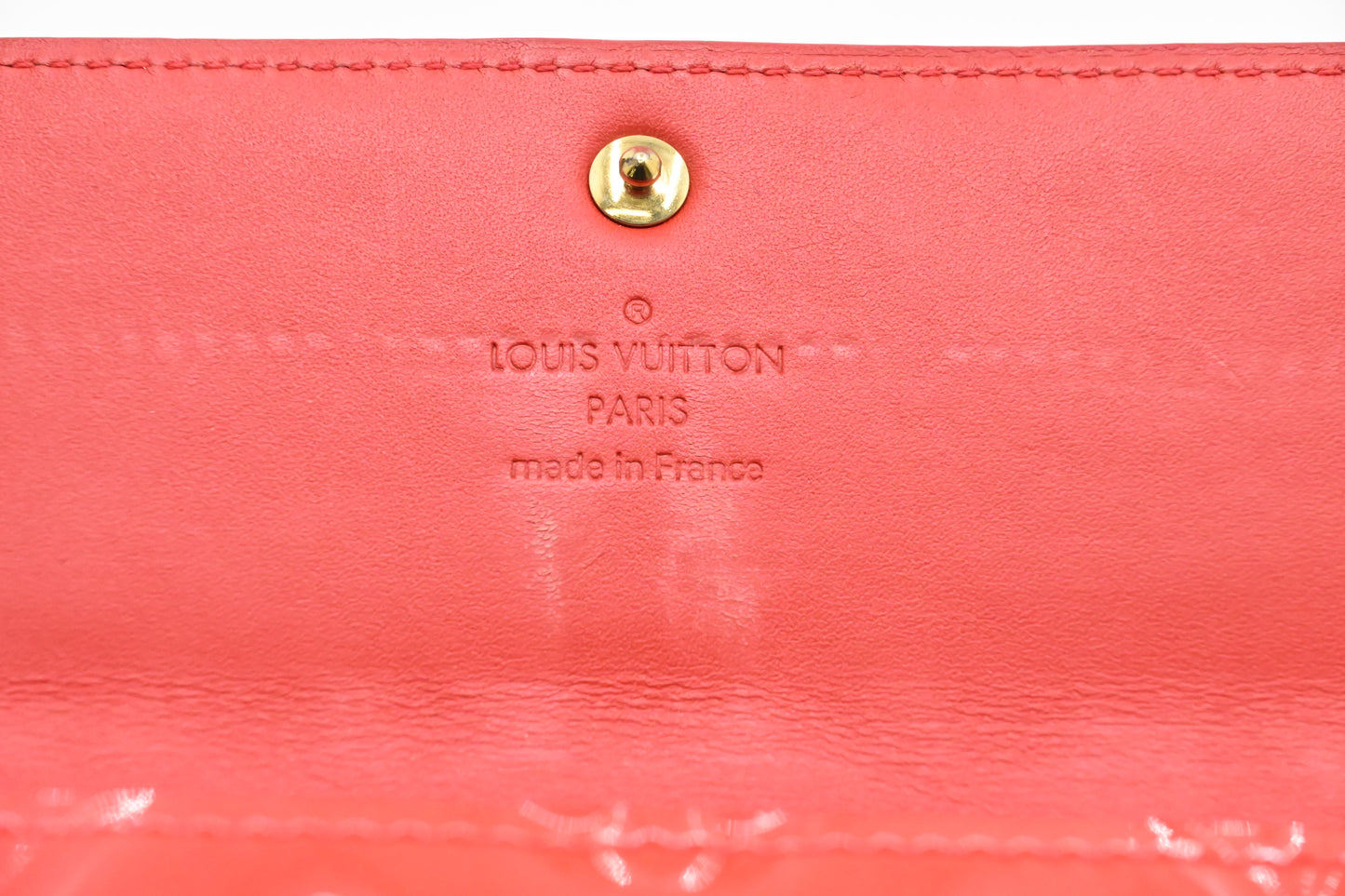 Louis Vuitton Sarah Wallet in Grapefruit Vernis Leather
