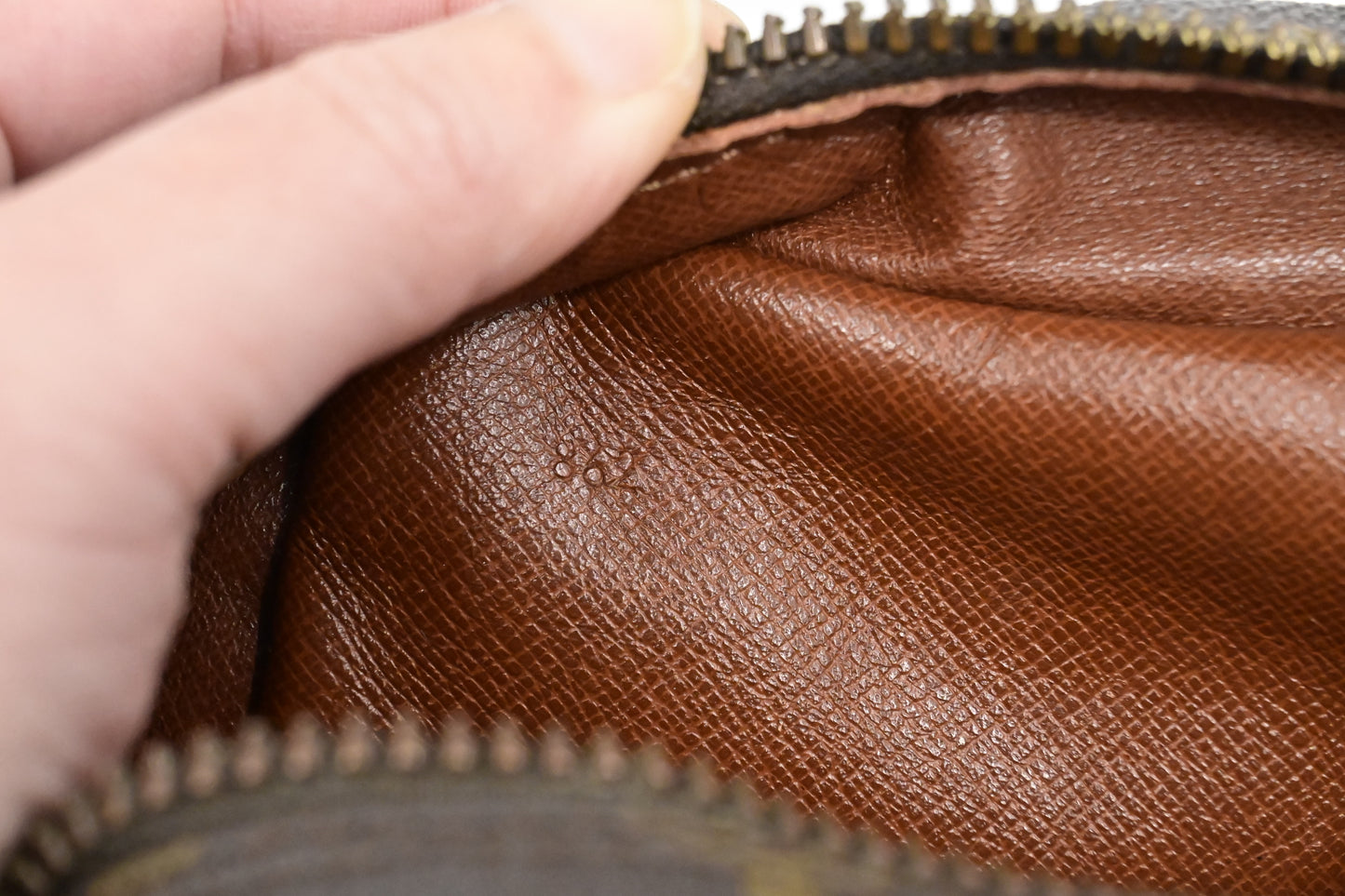 Louis Vuitton Danube GM in Monogram Canvas