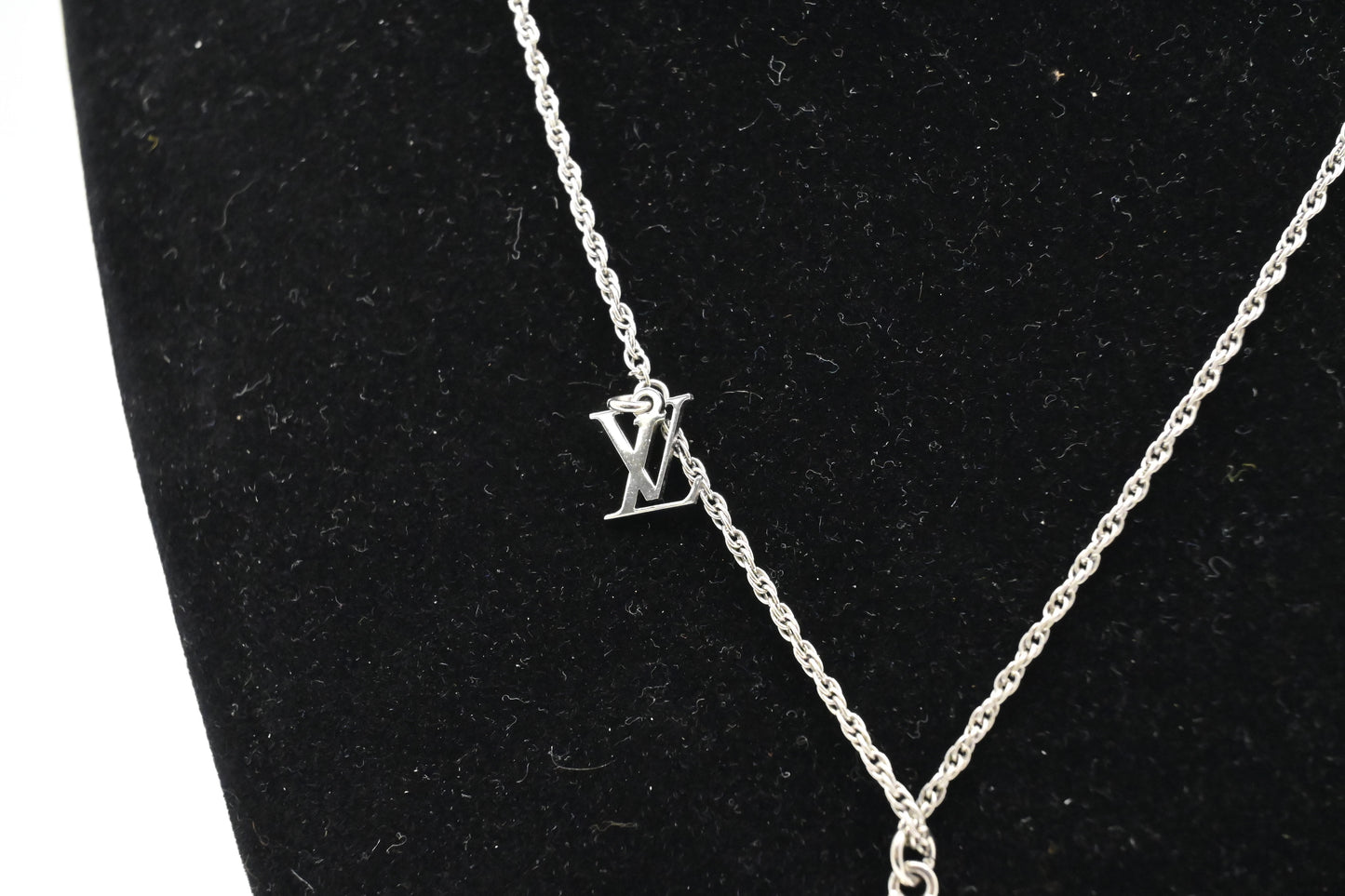 Louis Vuitton Aloha Sunset Necklace