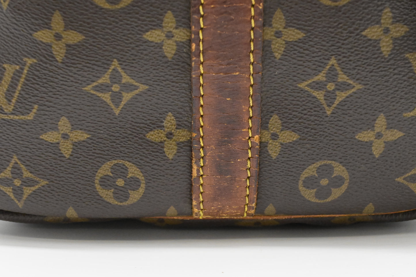 Louis Vuitton Keepall 50 Bandouliere in Monogram Canvas