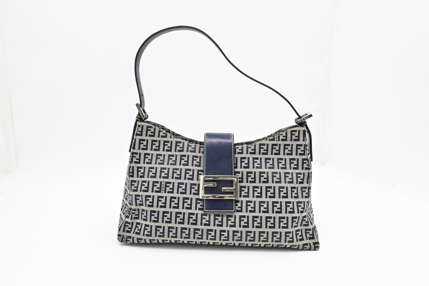 Fendi Shoulder Bag in Navy Blue Zucchino Canvas