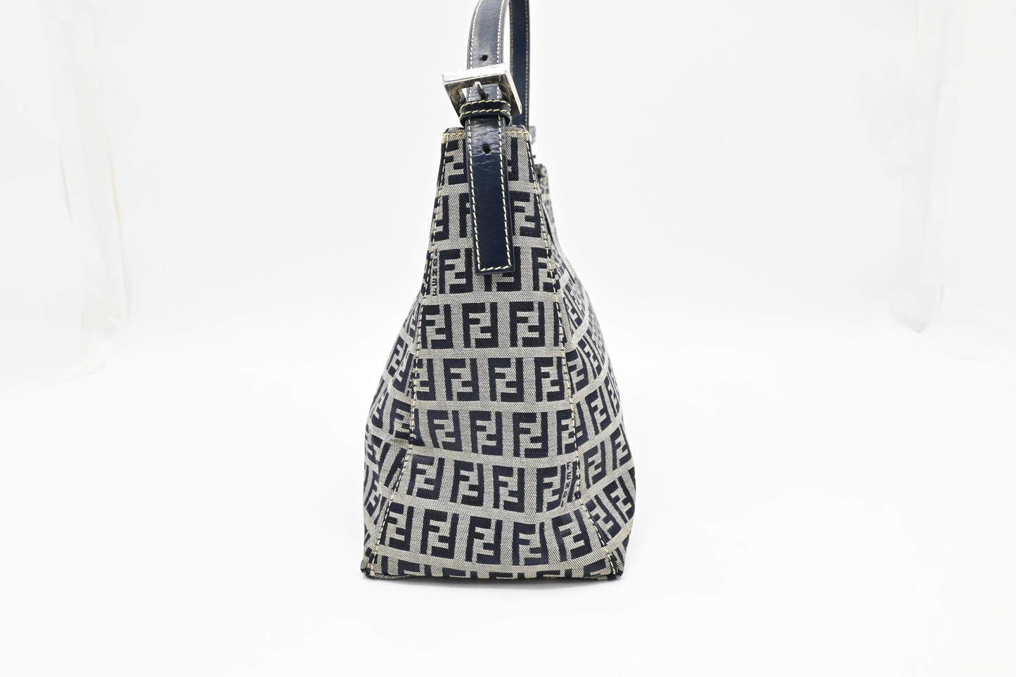 Fendi Shoulder Bag in Navy Blue Zucchino Canvas