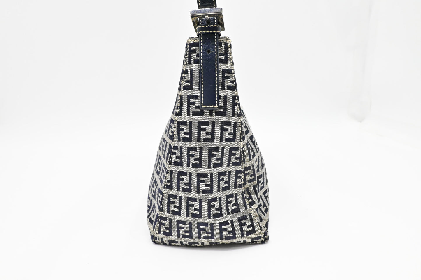 Fendi Shoulder Bag in Navy Blue Zucchino Canvas