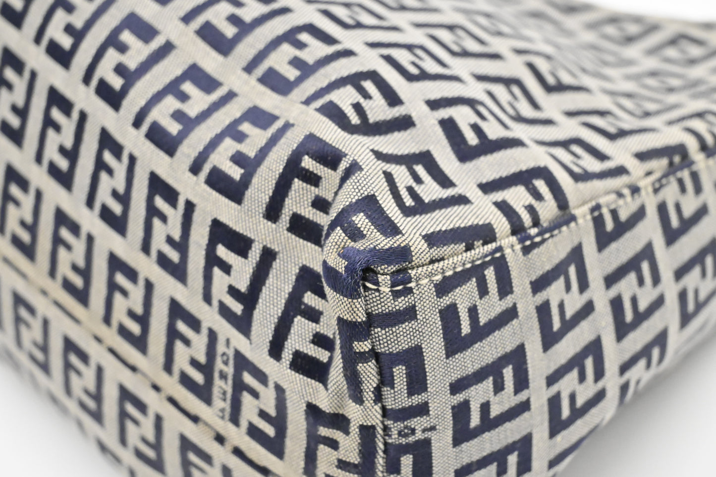 Fendi Shoulder Bag in Navy Blue Zucchino Canvas