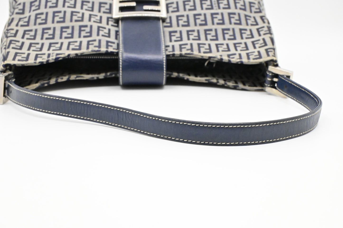 Fendi Shoulder Bag in Navy Blue Zucchino Canvas