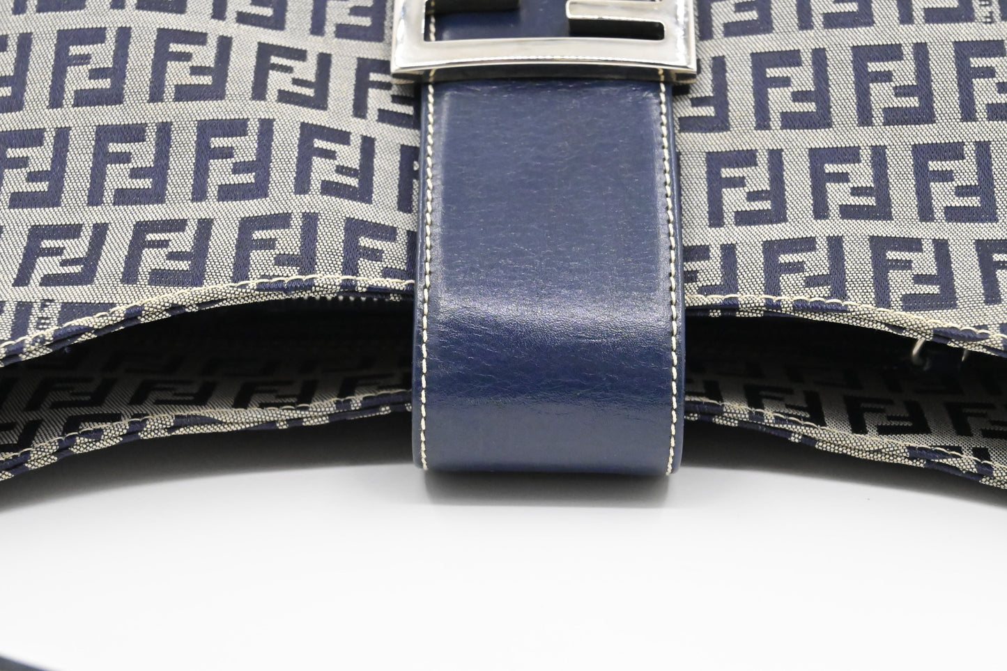 Fendi Shoulder Bag in Navy Blue Zucchino Canvas