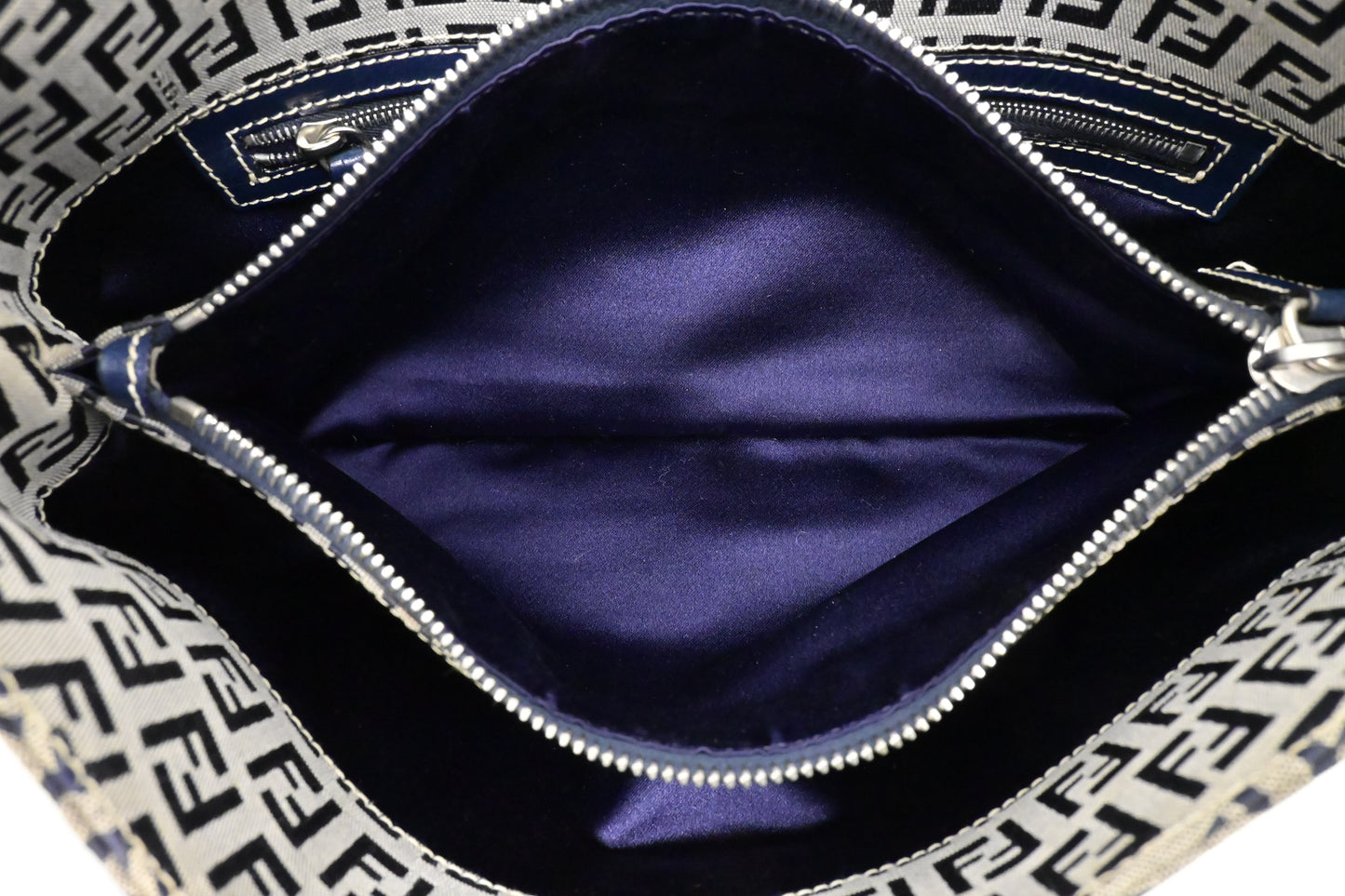 Fendi Shoulder Bag in Navy Blue Zucchino Canvas