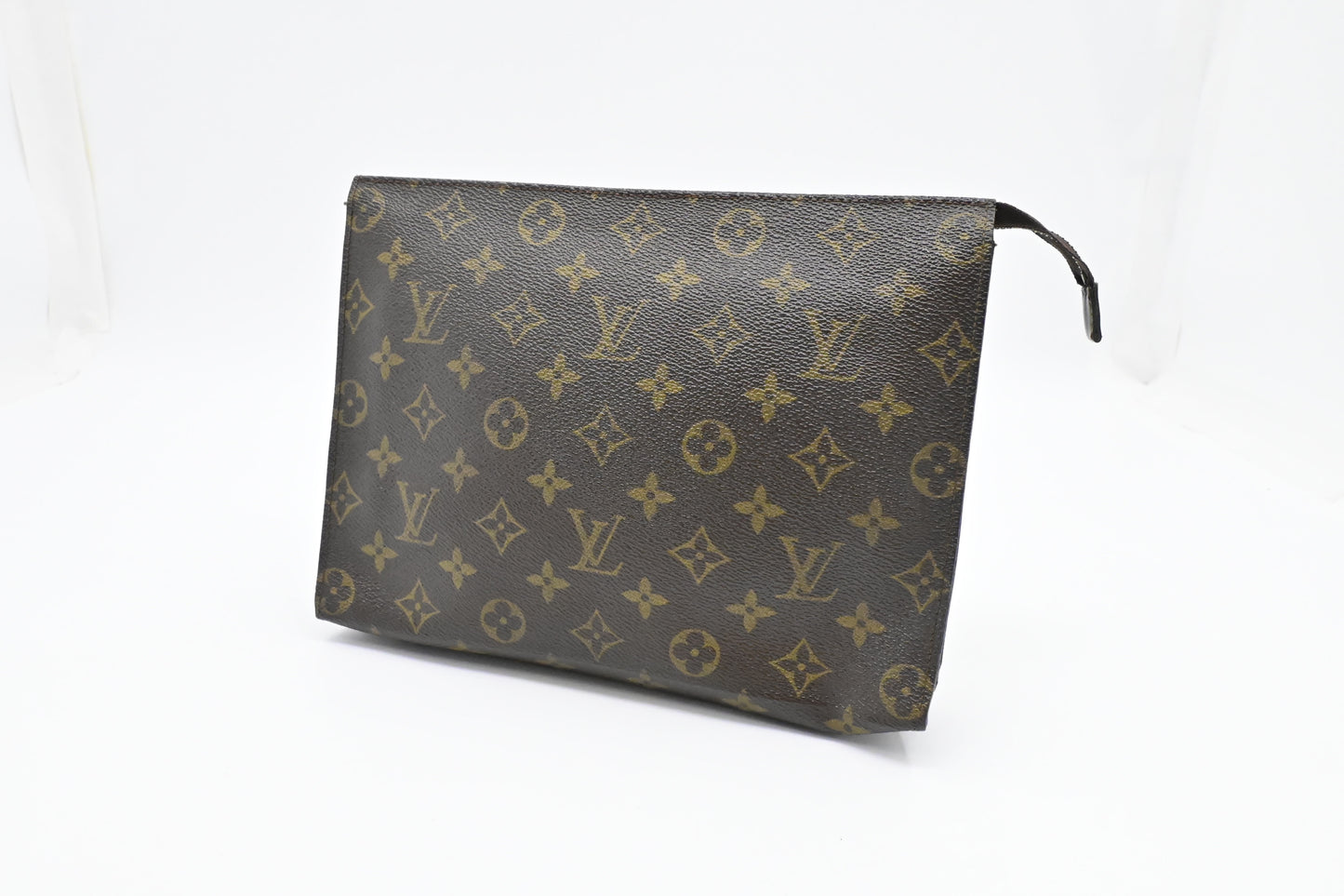 Louis Vuitton Toiletry 26 in Monogram Canvas