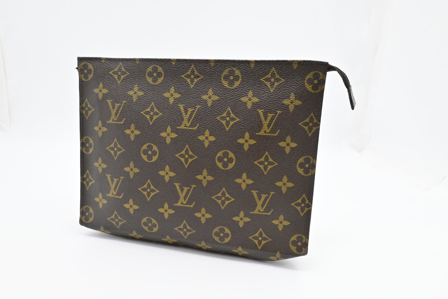 Louis Vuitton Toiletry 26 in Monogram Canvas