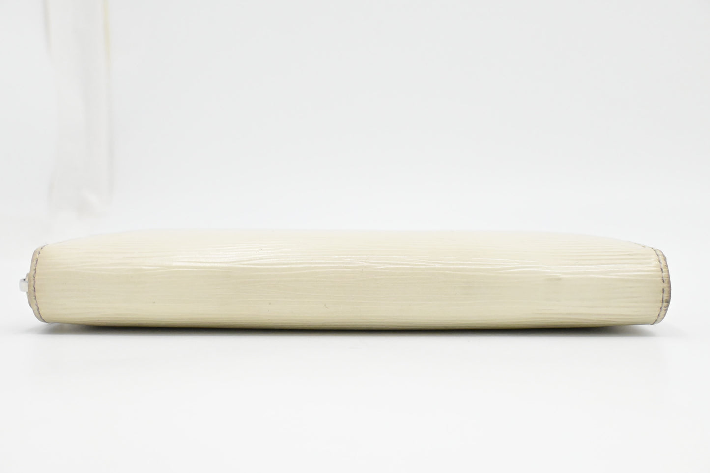 Louis Vuitton Long Zippy Wallet in White Epi Leather