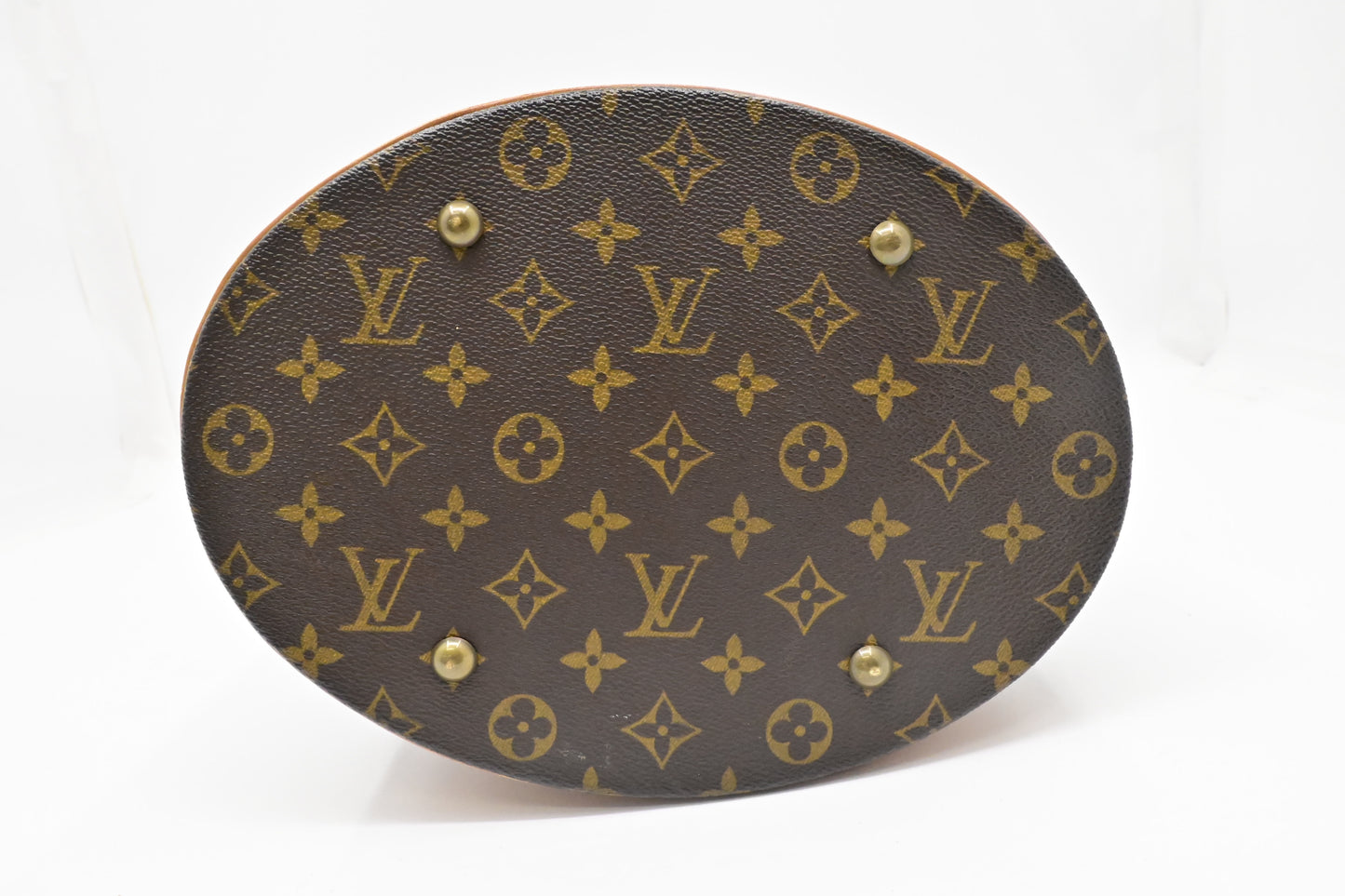 Louis Vuitton Bucket GM in Monogram Canvas