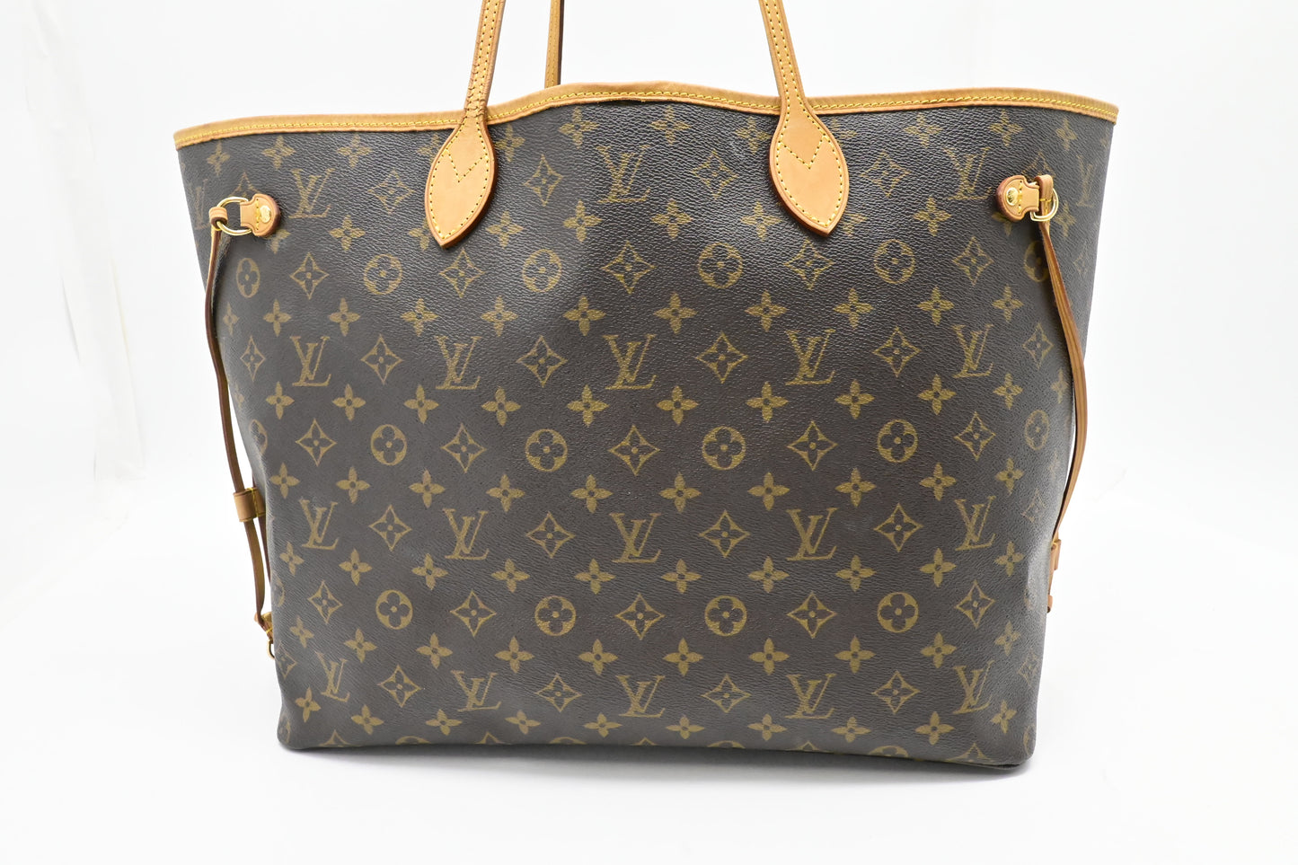 Louis Vuitton Neverfull GM in Monogram Canvas