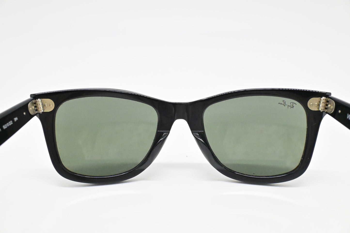 Ray Ban Original Wayfarer Classic Sunglasses