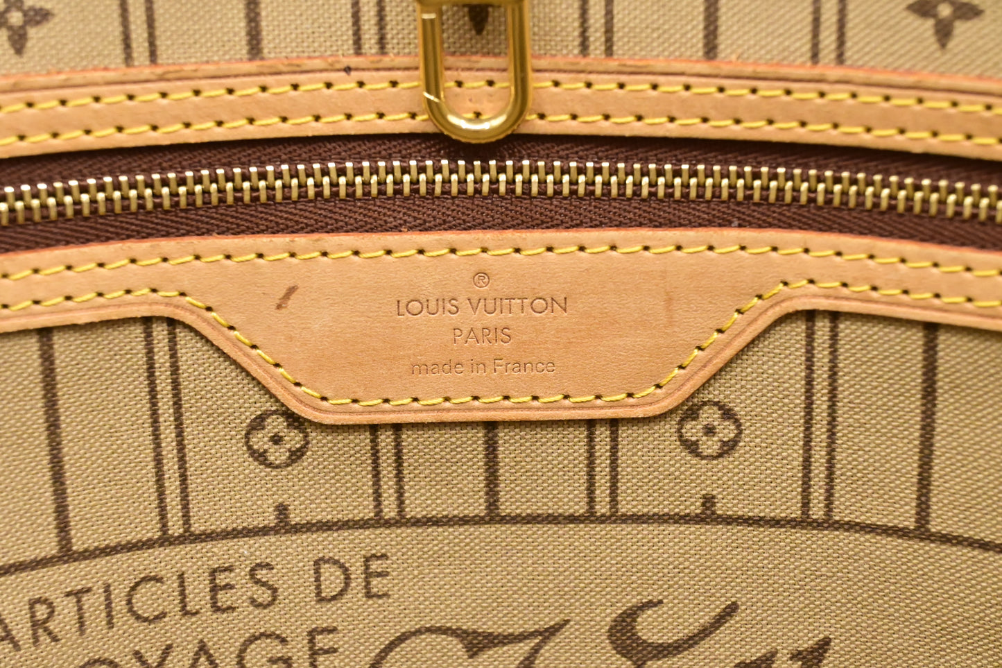 Louis Vuitton Neverfull GM in Monogram Canvas