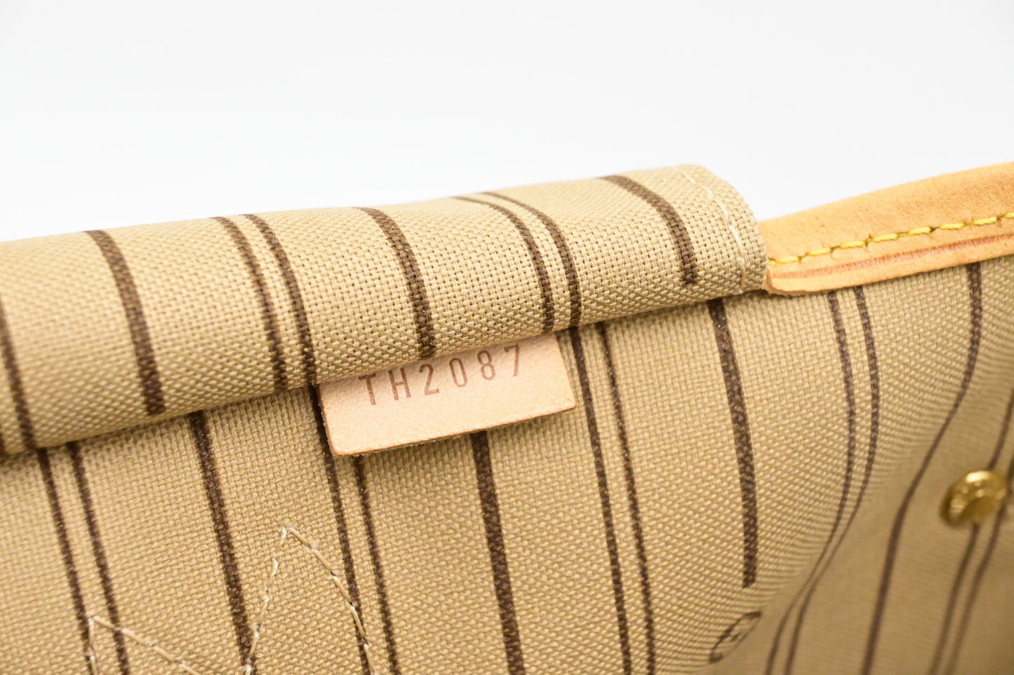 Louis Vuitton Neverfull GM in Monogram Canvas