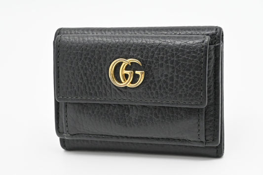 Gucci Compact Wallet in Black Leather