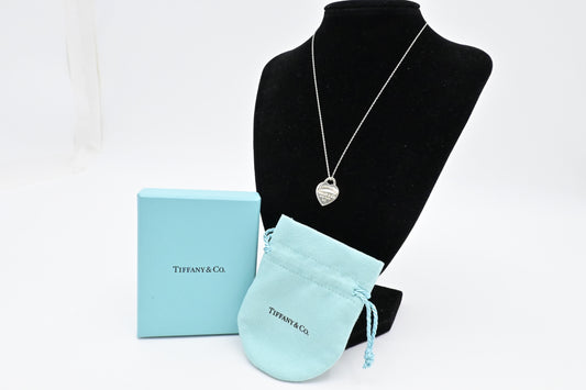 Tiffany & Co. Return to Tiffany Necklace in Sterling Silver