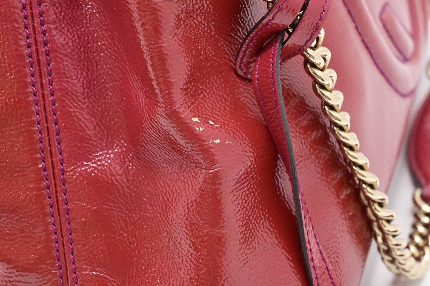 Gucci Soho Chain Shoulder Bag in Pink Red Leather