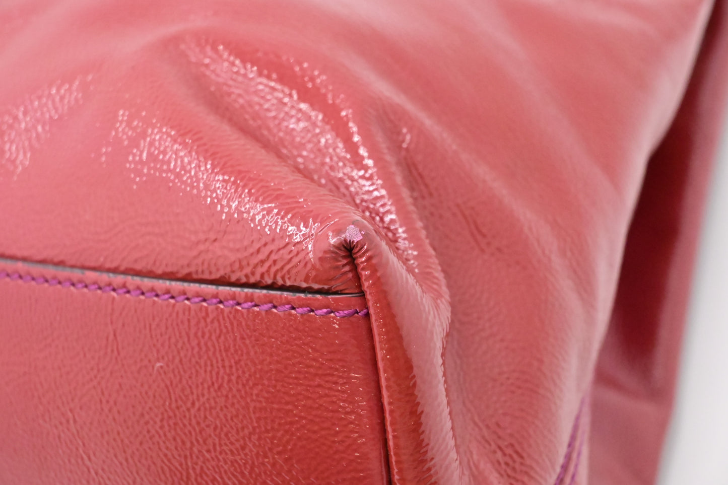 Gucci Soho Chain Shoulder Bag in Pink Red Leather