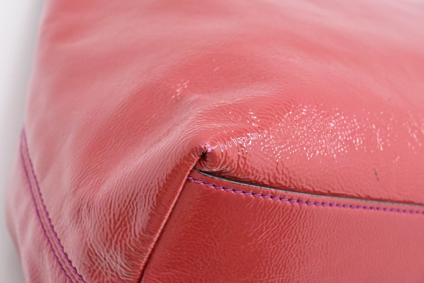 Gucci Soho Chain Shoulder Bag in Pink Red Leather