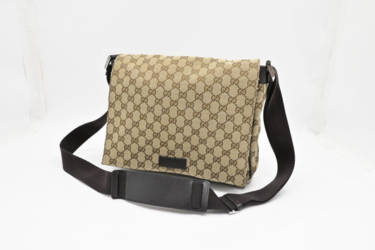 Gucci Messenger Bag in Light Brown Canvas