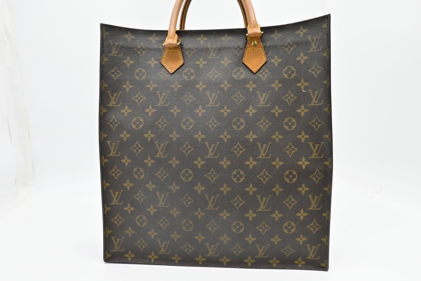 Louis Vuitton Sac Plat in Monogram Canvas