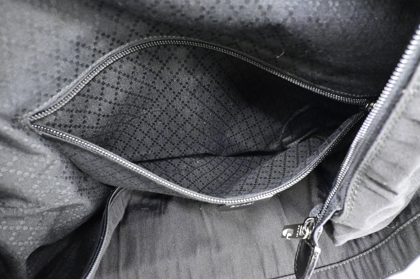 Gucci Tote Bag in Black Canvas & Leather