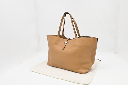 Ferragamo Tote in Brown Leather