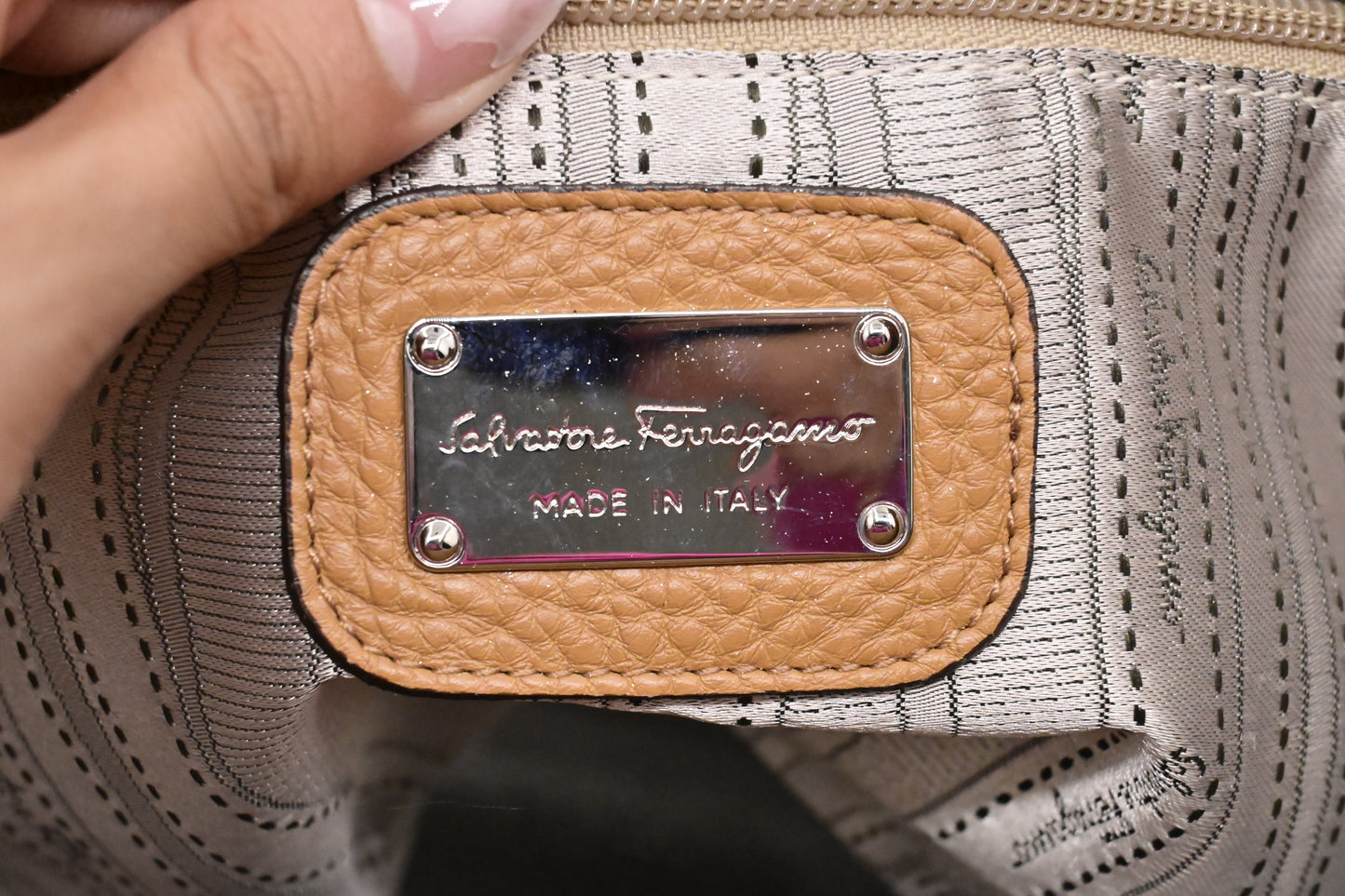 Ferragamo Tote in Brown Leather