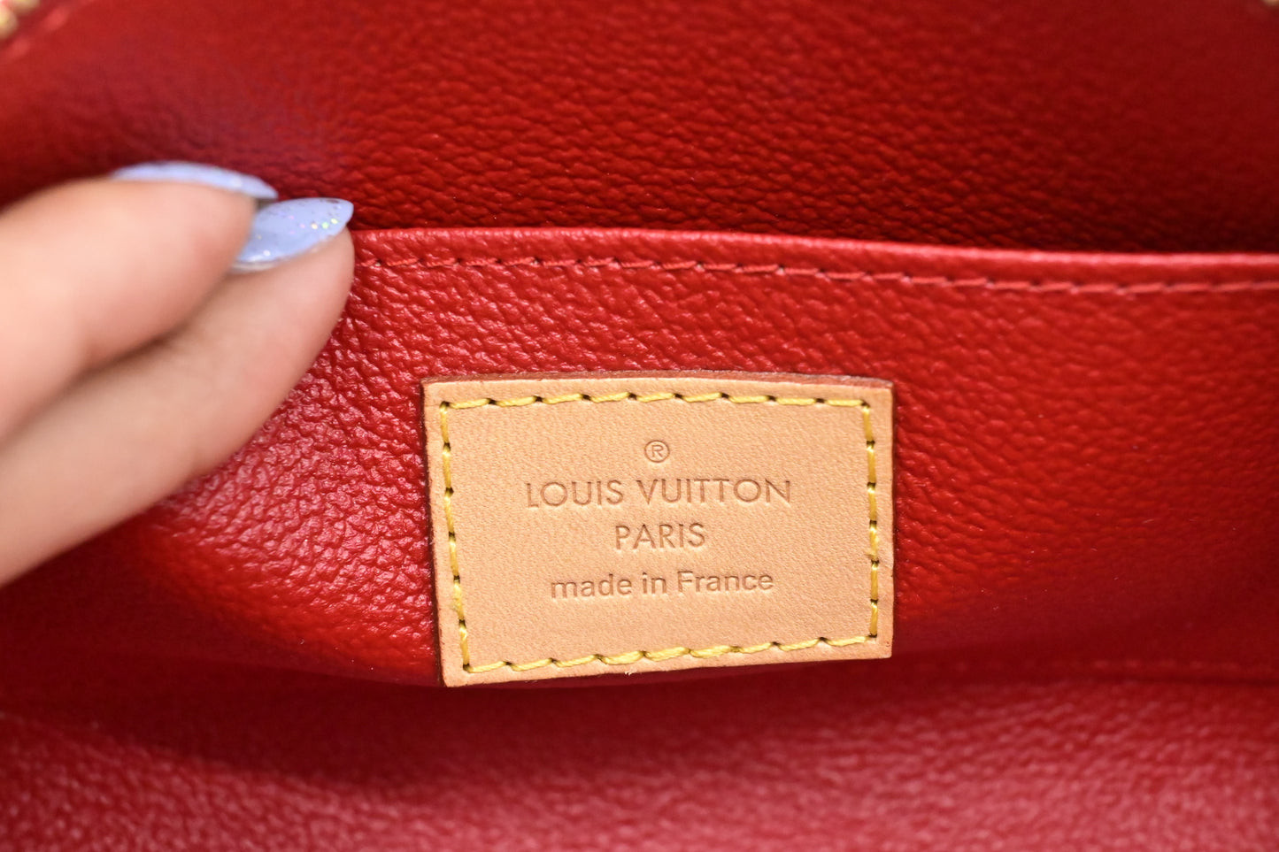 Louis Vuitton Pochette Cosmetique in Red Vernis Leather