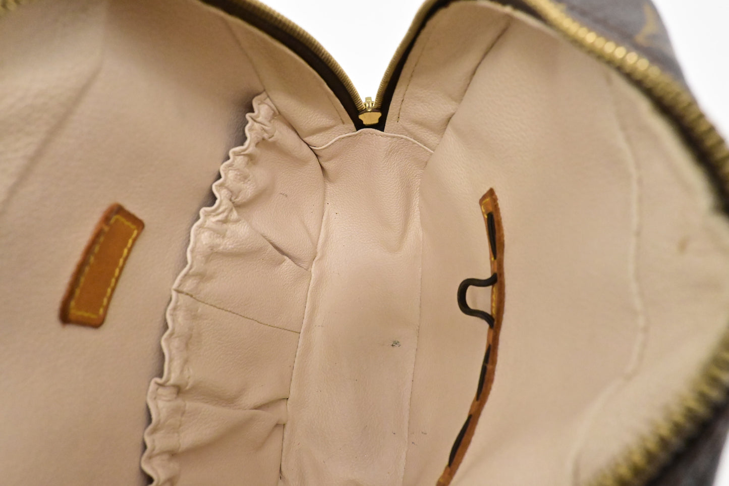 Louis Vuitton Spontini in Monogram Canvas